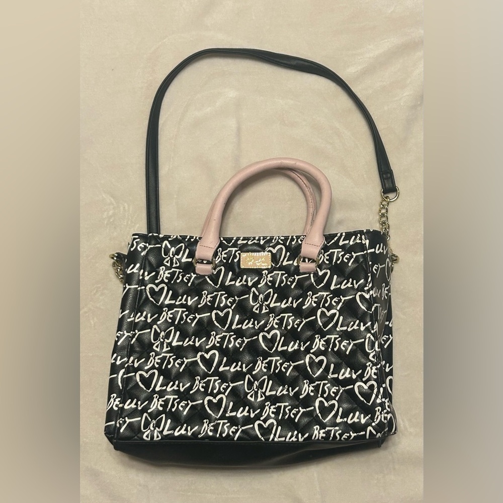 Betsey Johnson- LuvBetsey Collection Medium Crossbody Pink/Black